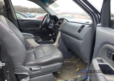 2006 Honda Pilot Lx z USA, uszkodzony, nr VIN 5FNYF18166B010742